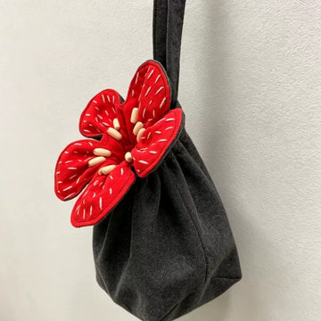 Women's Flower-Shaped Shoulder Bag with Floral Detail